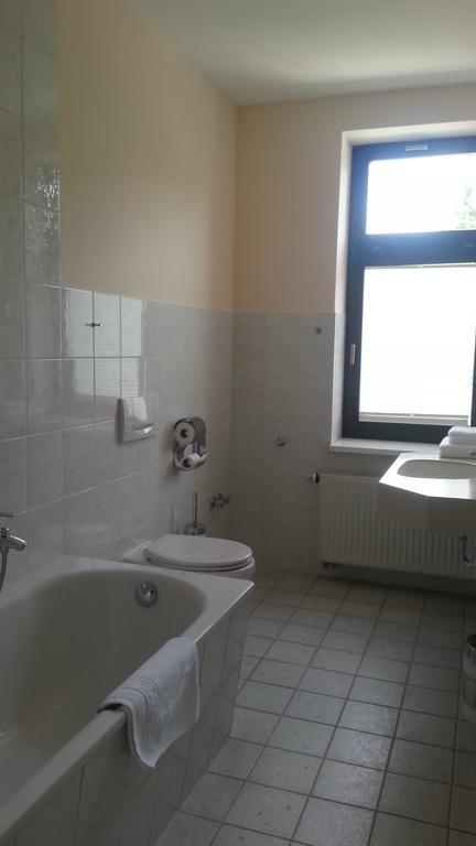 Teichhotel Schmalkalden Room photo